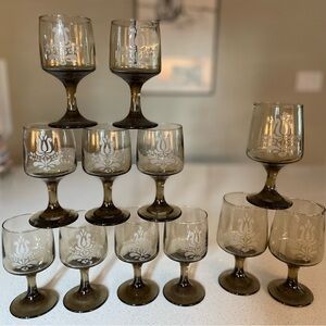 Vintage Pfaltzgraff Village in Stemware 9 wine/3 water glasses, etched